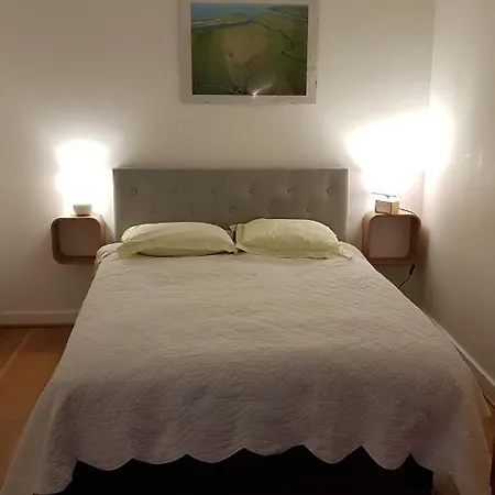 Forest Paradise, Very Large Lounge, Only 15 Min To Paris! Apartamento
